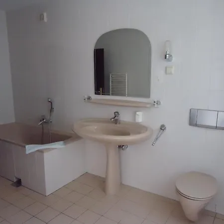 玛莎酒店 Halle (Saale)