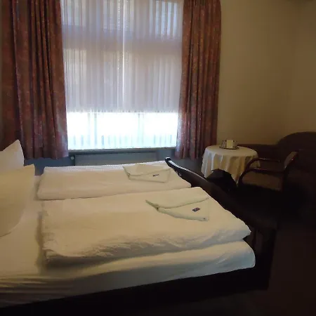 Marthahaus Otel 3*